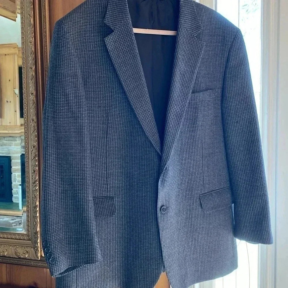 Jos A Bank 100 % wool black and gray single rear vent men’s sport coat 48R - Picture 1 of 9